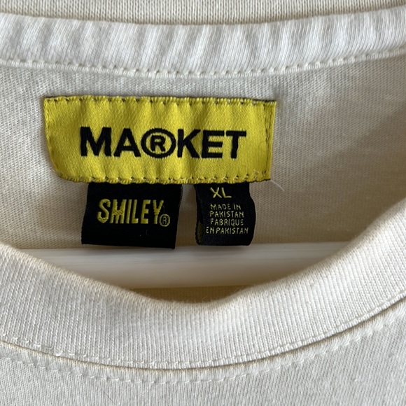 Market SMILEY® Good VS Evil Mens T-Shirt 100% Cotton - Picture 2 of 10